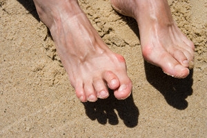 Foot Shape and Movement Patterns Can Affect Seniors&#039; Toe Health