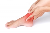 Risk Factors and Symptoms of Ankle Gout